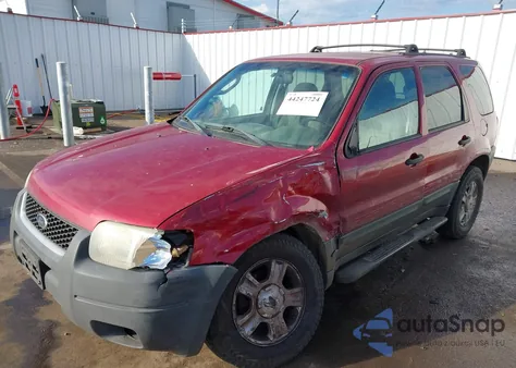 2004 Ford Escape Xlt from USA, damaged, VIN 1FMCU93154KB52307